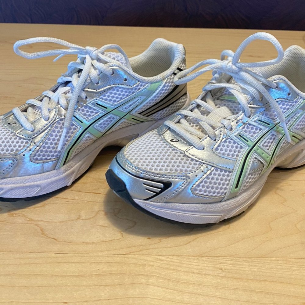 Womens Asics GEL-1130